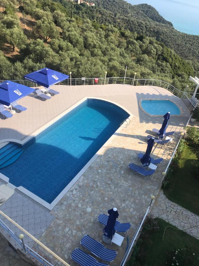 Hotel Vila Kafe Λούκοβο Εξωτερικό φωτογραφία