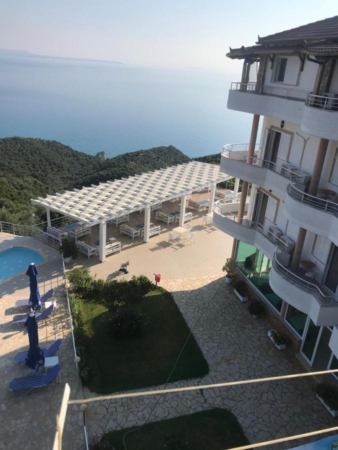 Hotel Vila Kafe Λούκοβο Εξωτερικό φωτογραφία