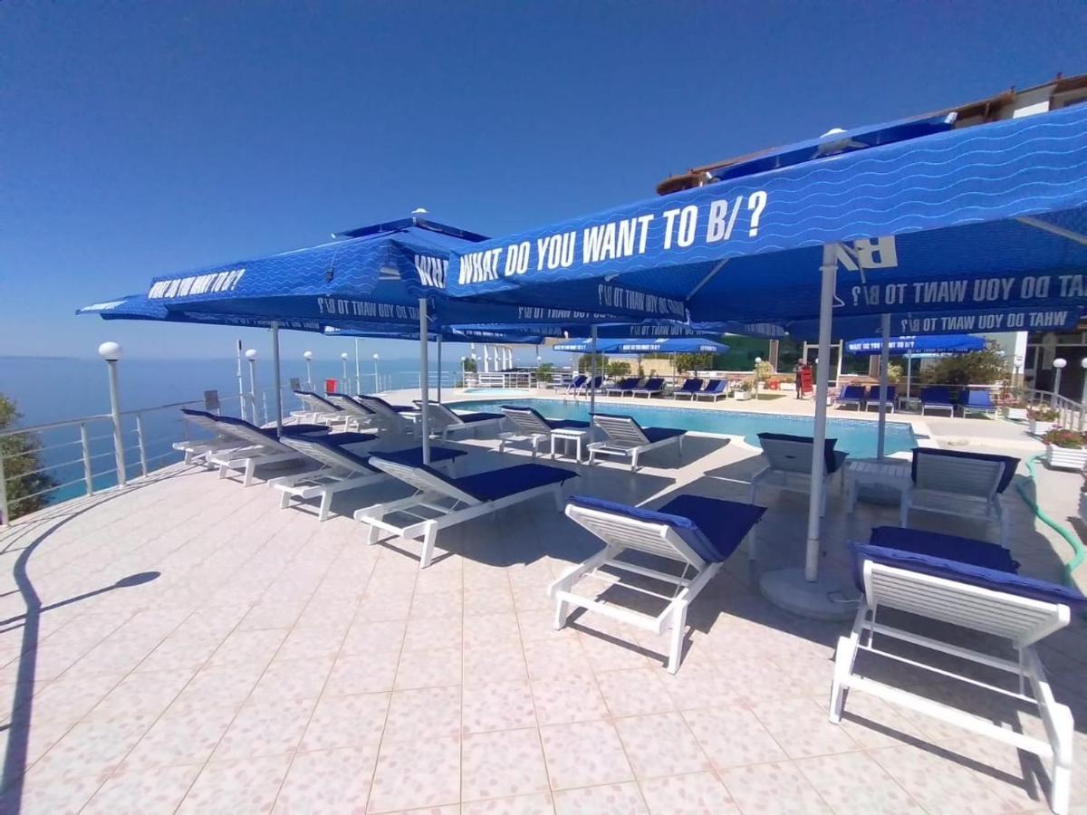 Hotel Vila Kafe Λούκοβο Εξωτερικό φωτογραφία