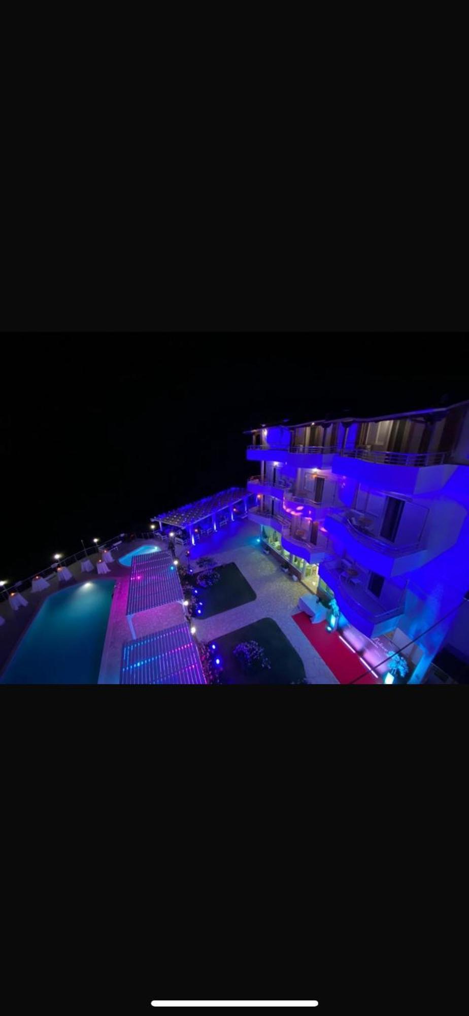 Hotel Vila Kafe Λούκοβο Εξωτερικό φωτογραφία