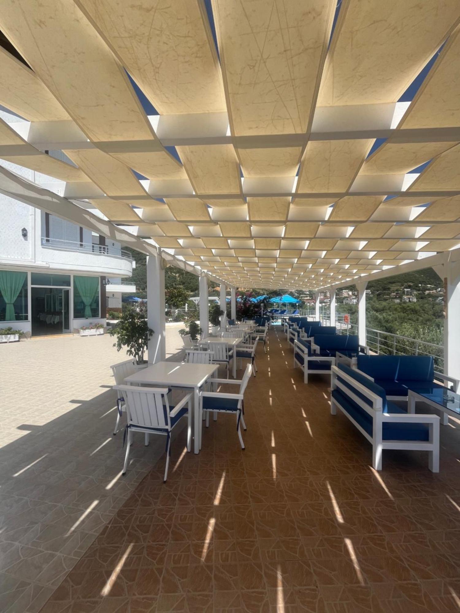 Hotel Vila Kafe Λούκοβο Εξωτερικό φωτογραφία