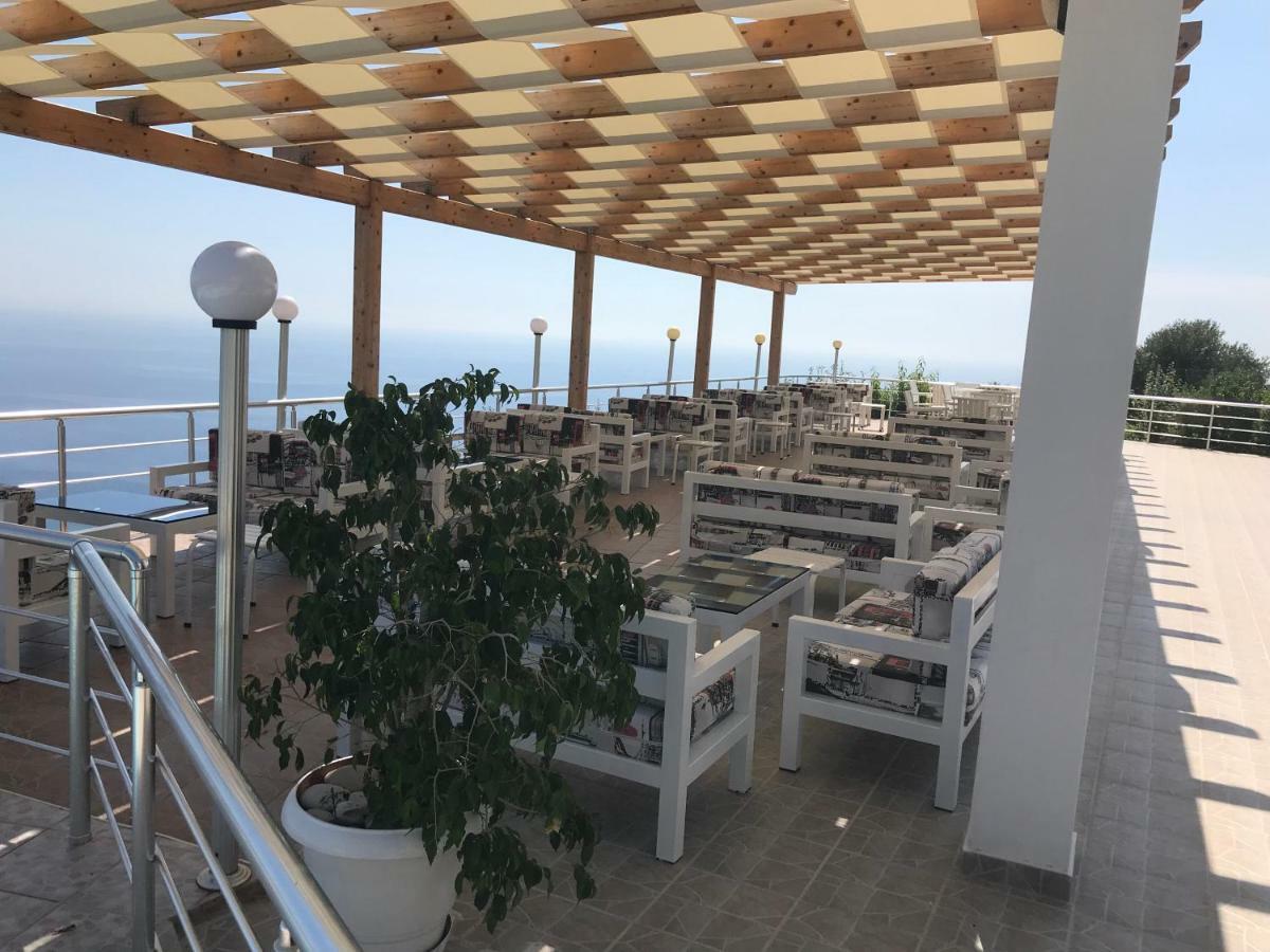 Hotel Vila Kafe Λούκοβο Εξωτερικό φωτογραφία