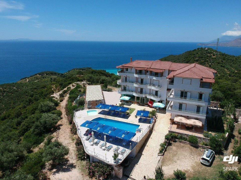 Hotel Vila Kafe Λούκοβο Εξωτερικό φωτογραφία